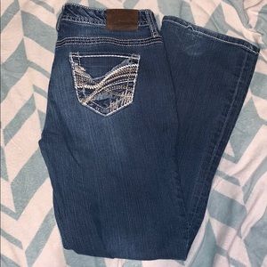 Maurice’s 7/8 Short Jeans